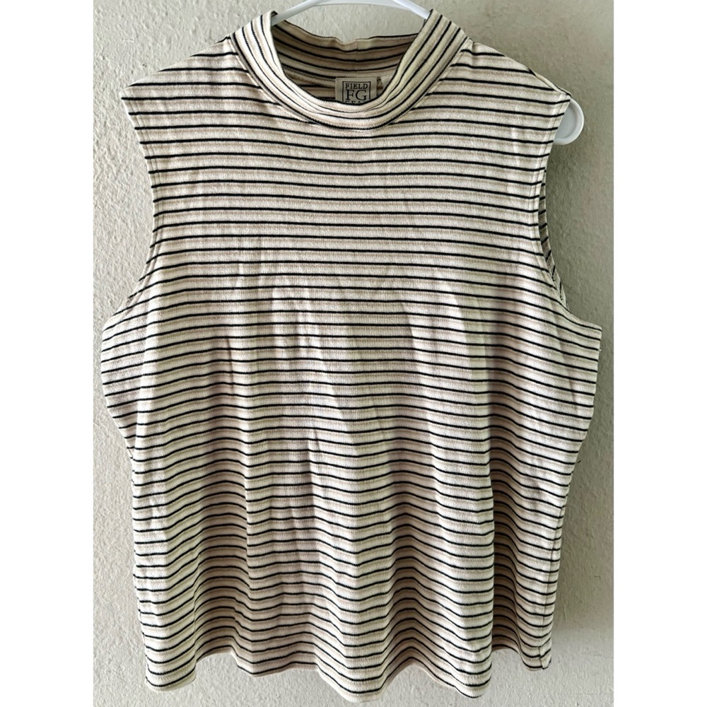 Striped Sleeveless Tee in Black and White